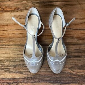 vintage mary jane crown high heels size 7.5